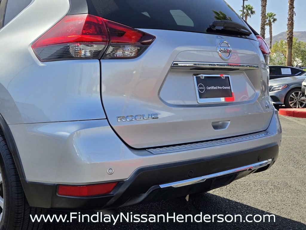 2020 Nissan Rogue SV