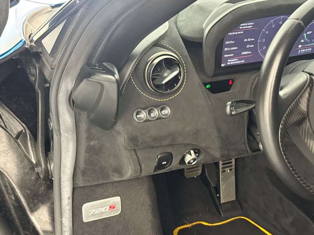 Used 2020 McLaren 720S Spider photo 10