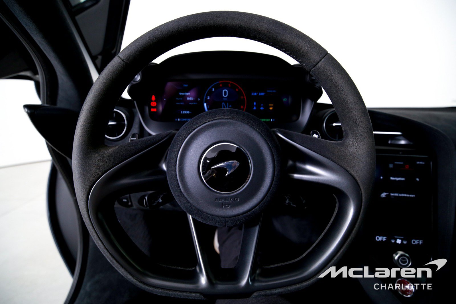 Used 2024 McLaren 750S photo 15