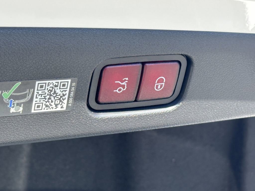 2025 Mercedes-Benz E 350 4MATIC Sedan