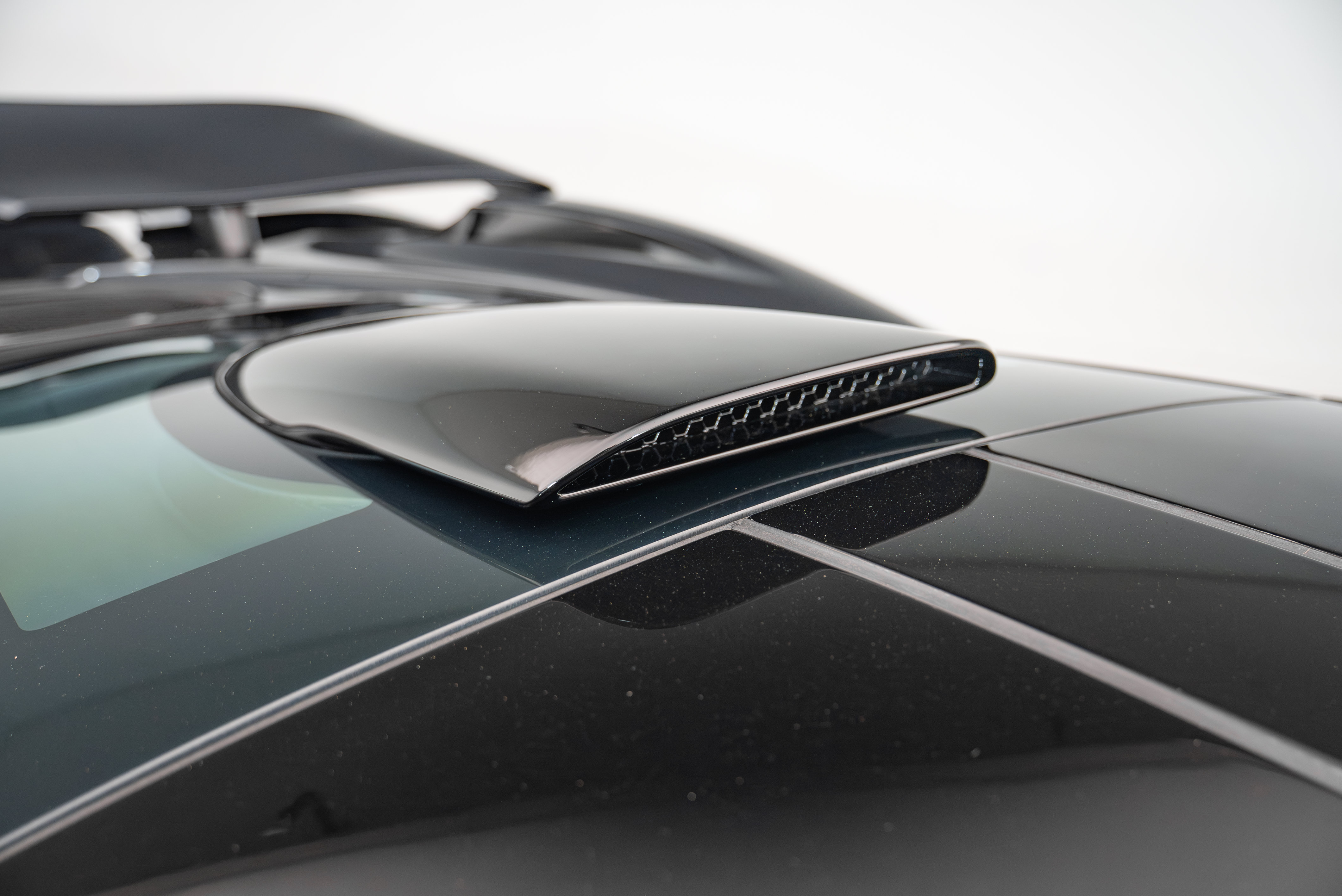 Used 2021 McLaren 720S photo 2