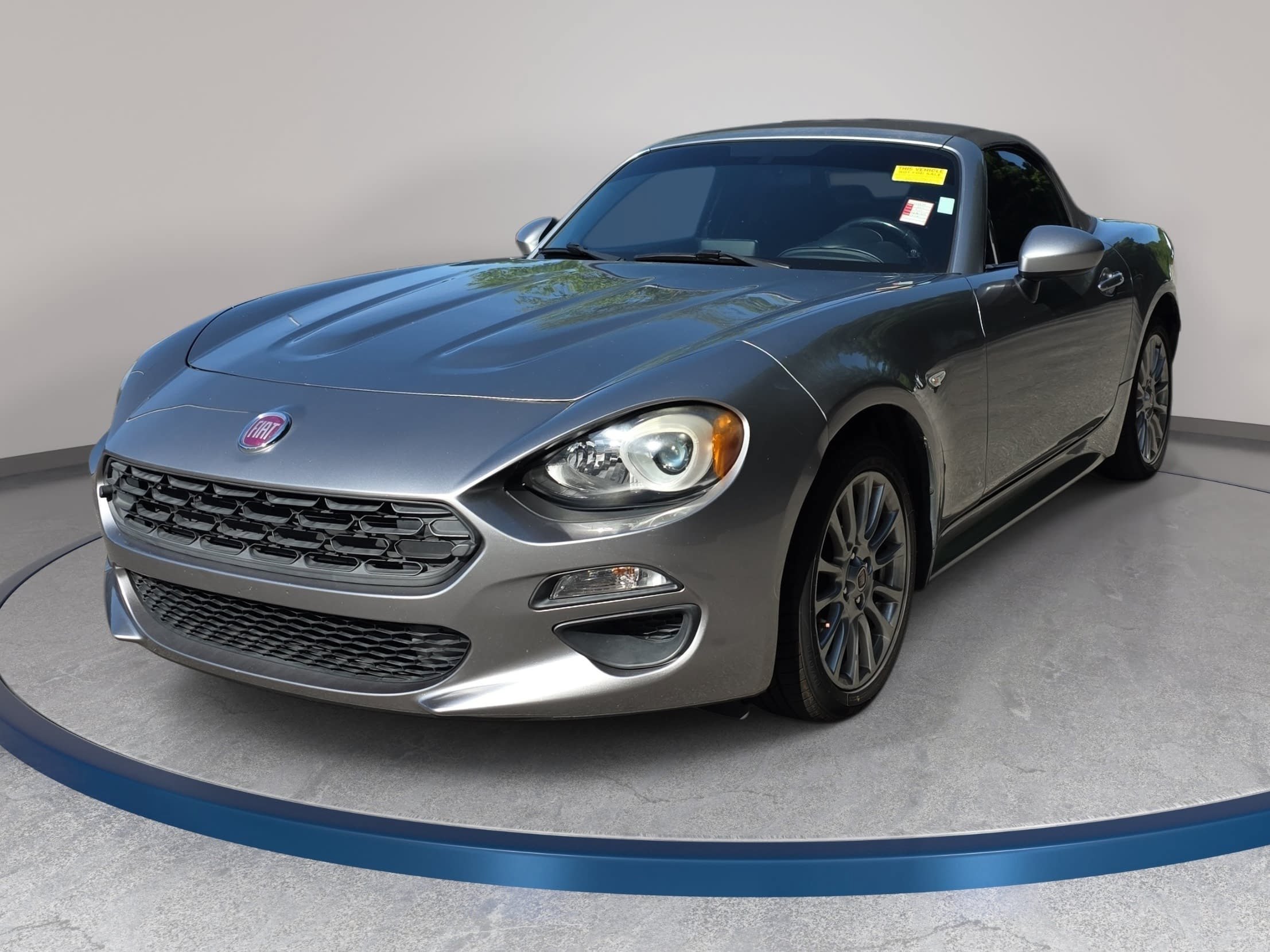 Used 2017 FIAT 124 Spider Classica