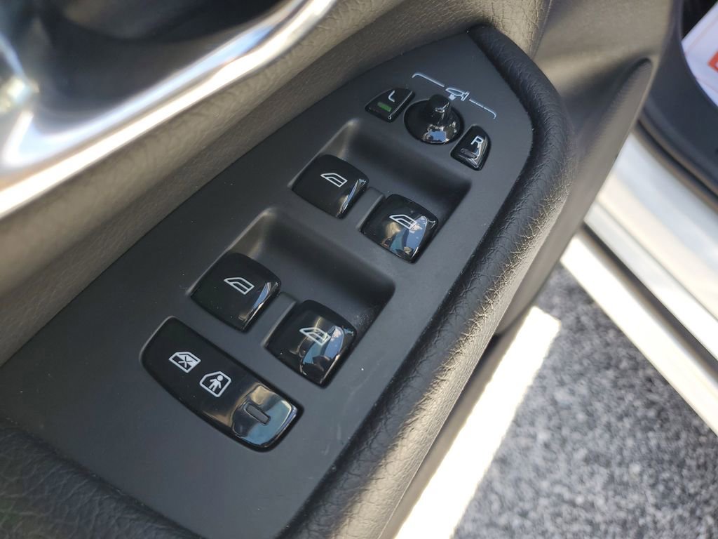 2020 Volvo Xc90 T6 Momentum