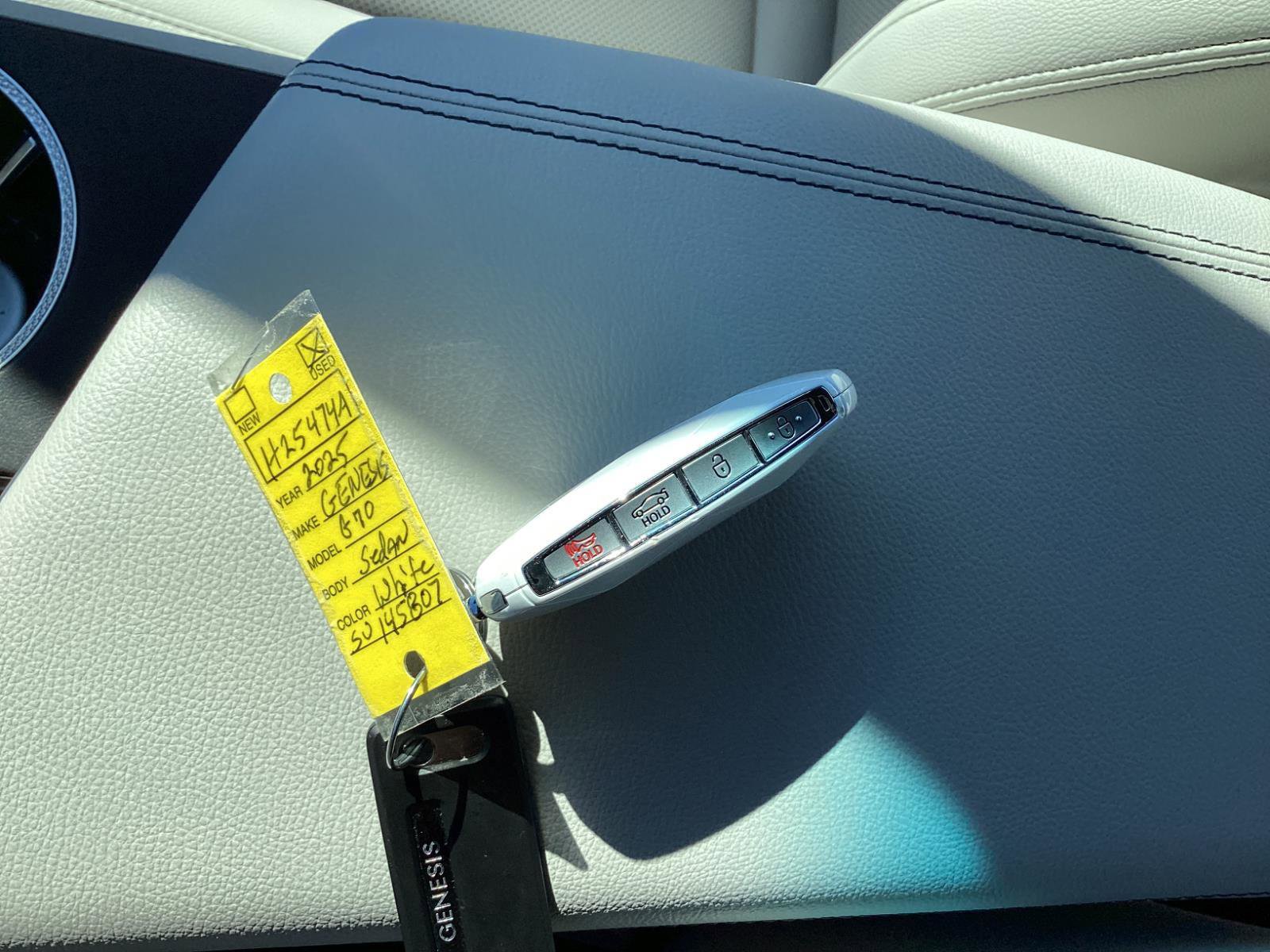 2025 Genesis G70 2.5T