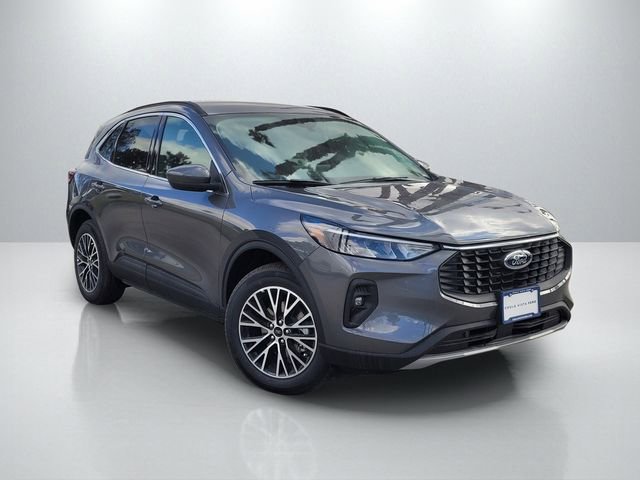 2025 Ford Escape SE