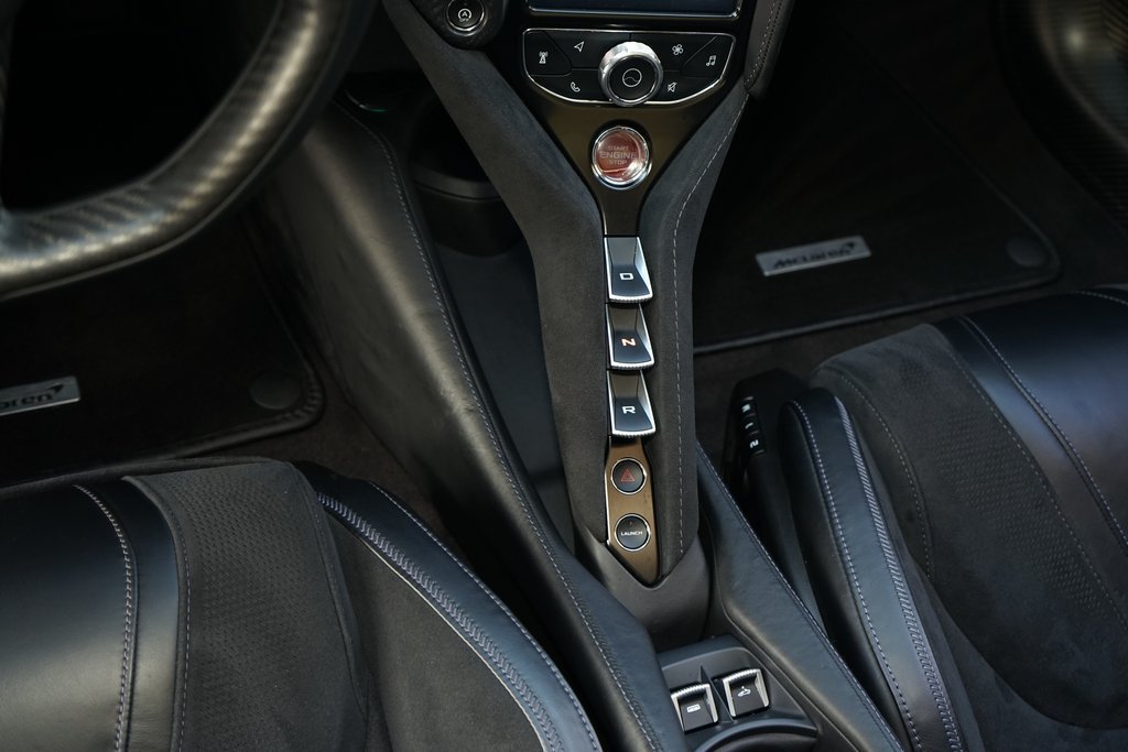 Used 2020 McLaren 720S Spider photo 24