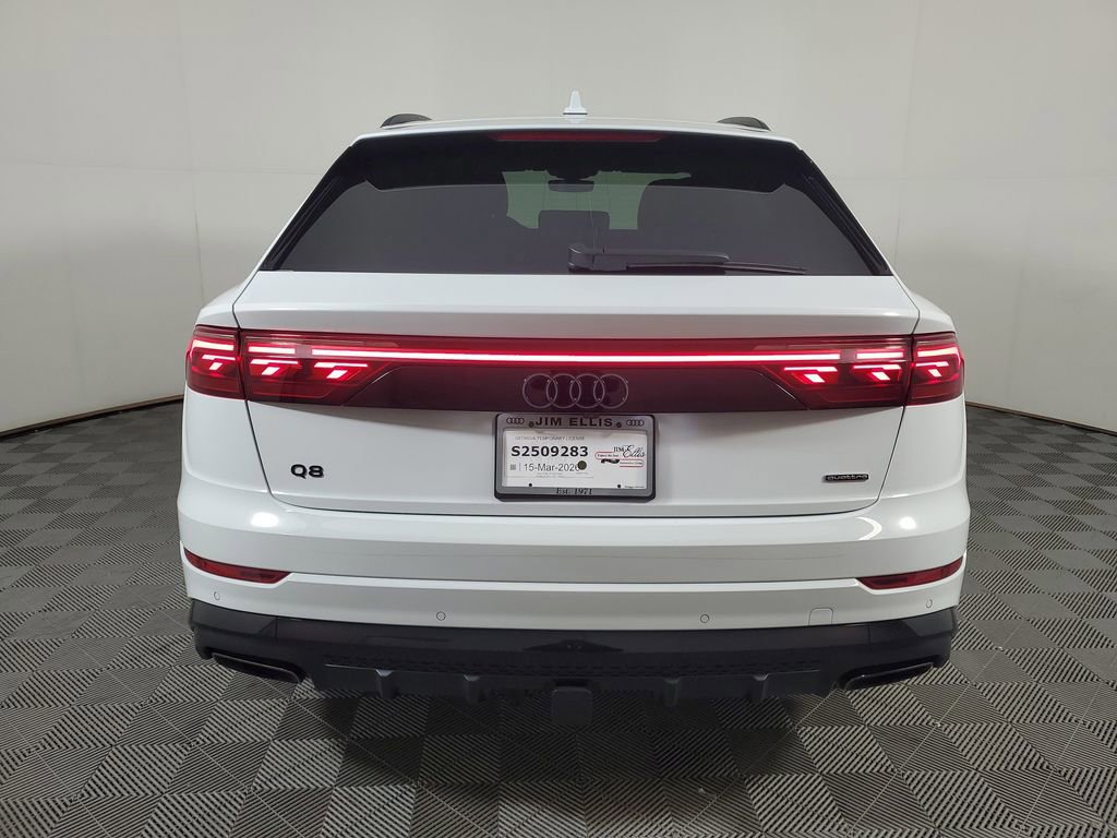 2026 Audi Q8 Prestige