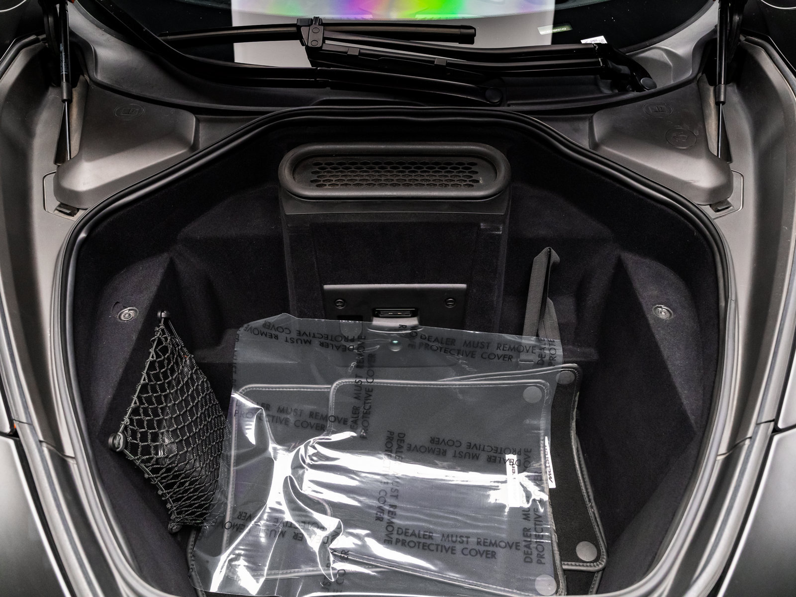 Used 2018 McLaren 720S photo 39