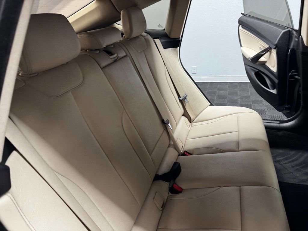 2015 BMW 328i Gran Turismo xDrive