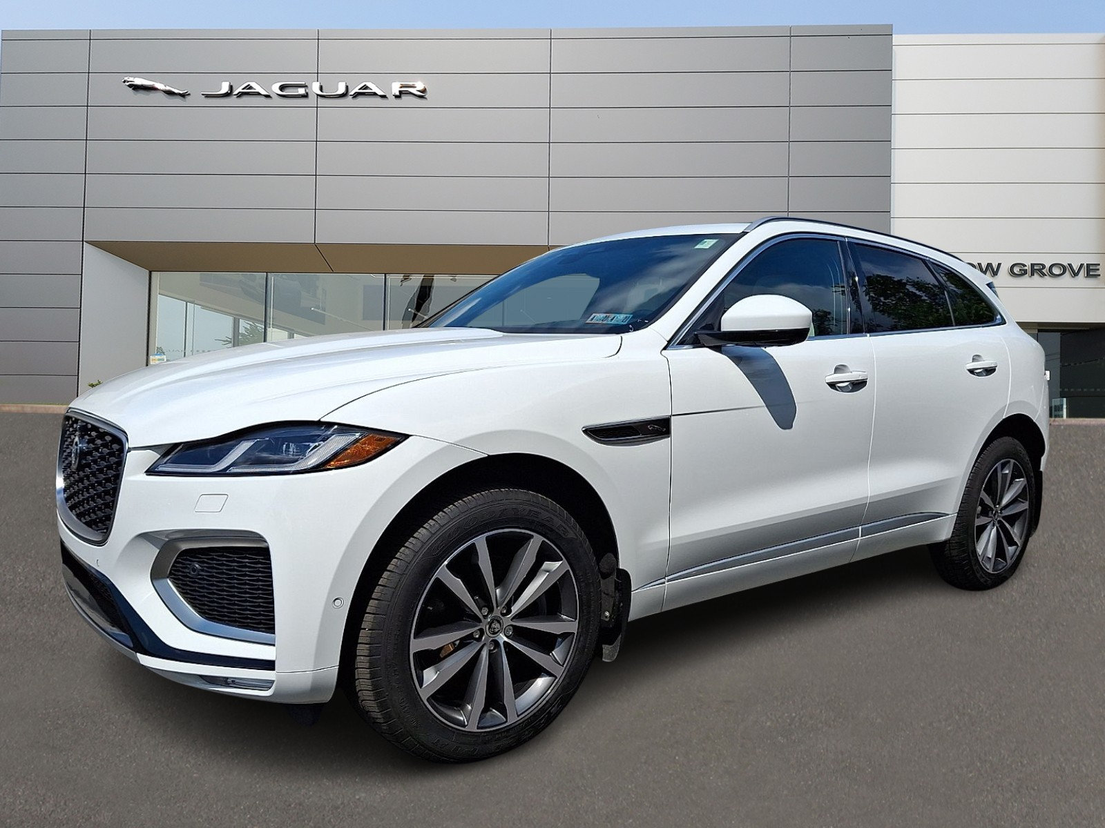 Used 2026 Jaguar F-PACE R-Dynamic S