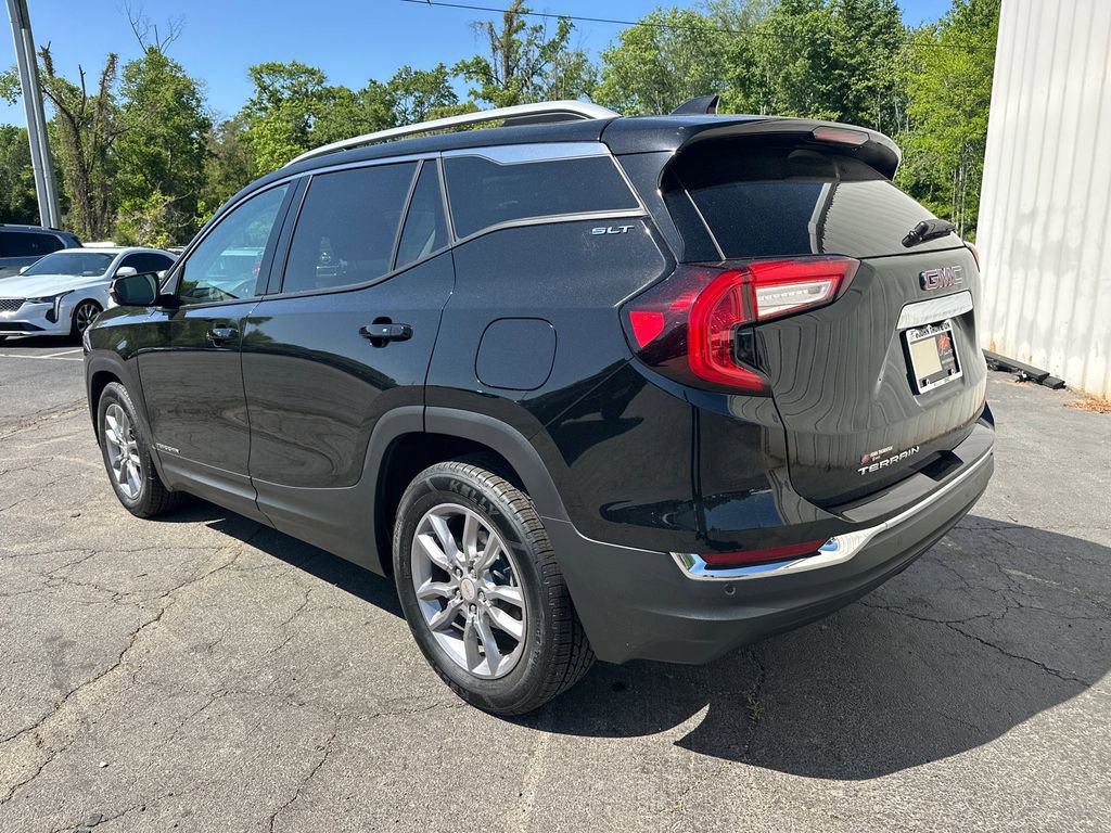 2022 GMC Terrain SLT