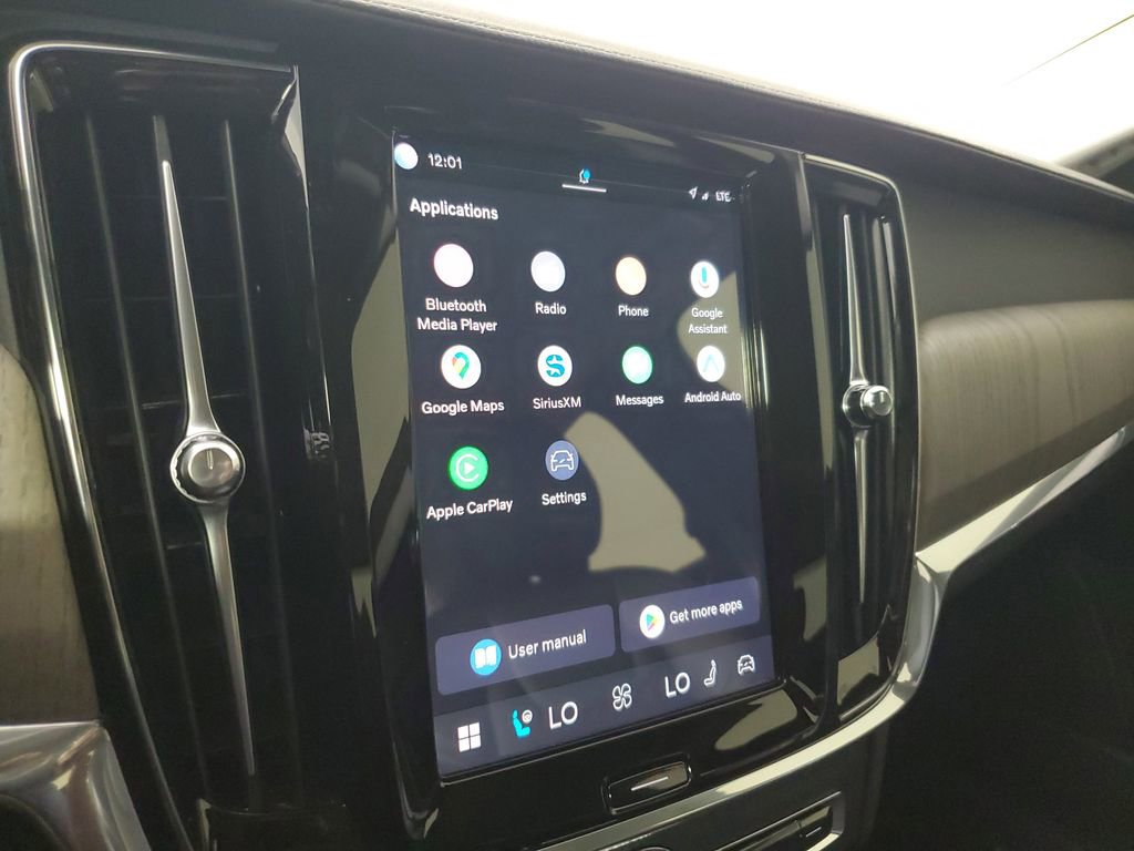 2022 Volvo S90 B6 Inscription