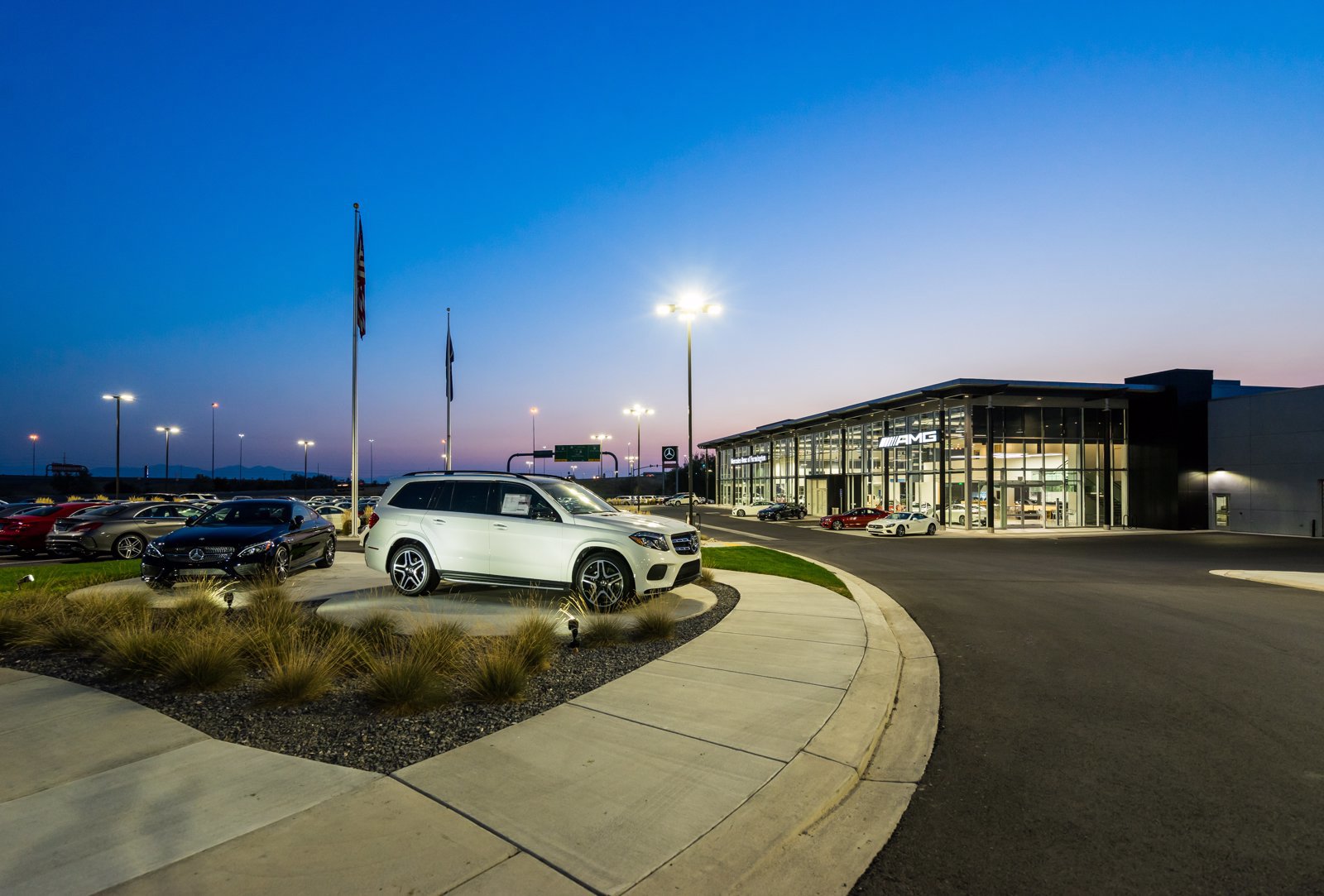 2024 Ford F150 Lightning Flash