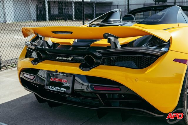 Used 2020 McLaren 720S Performance photo 45