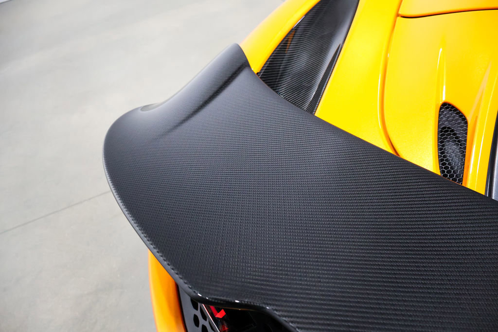 Used 2022 McLaren 765LT photo 95