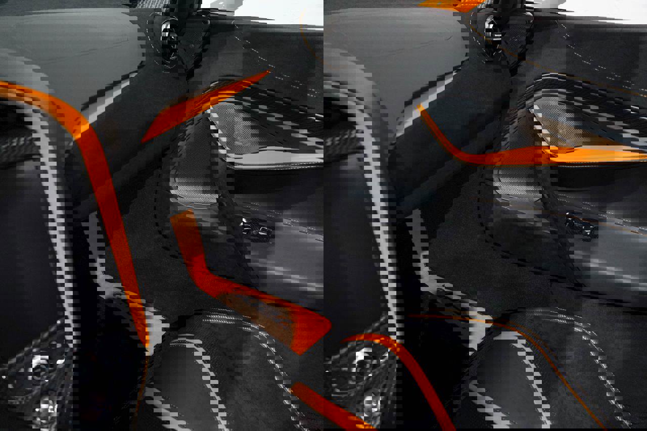 Used 2022 McLaren 720S Performance photo 16