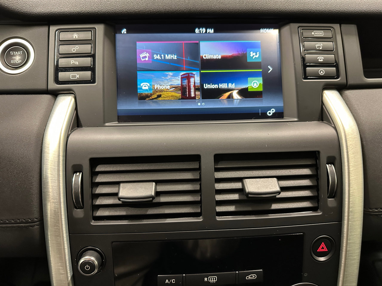 2019 Land Rover Discovery Sport SE