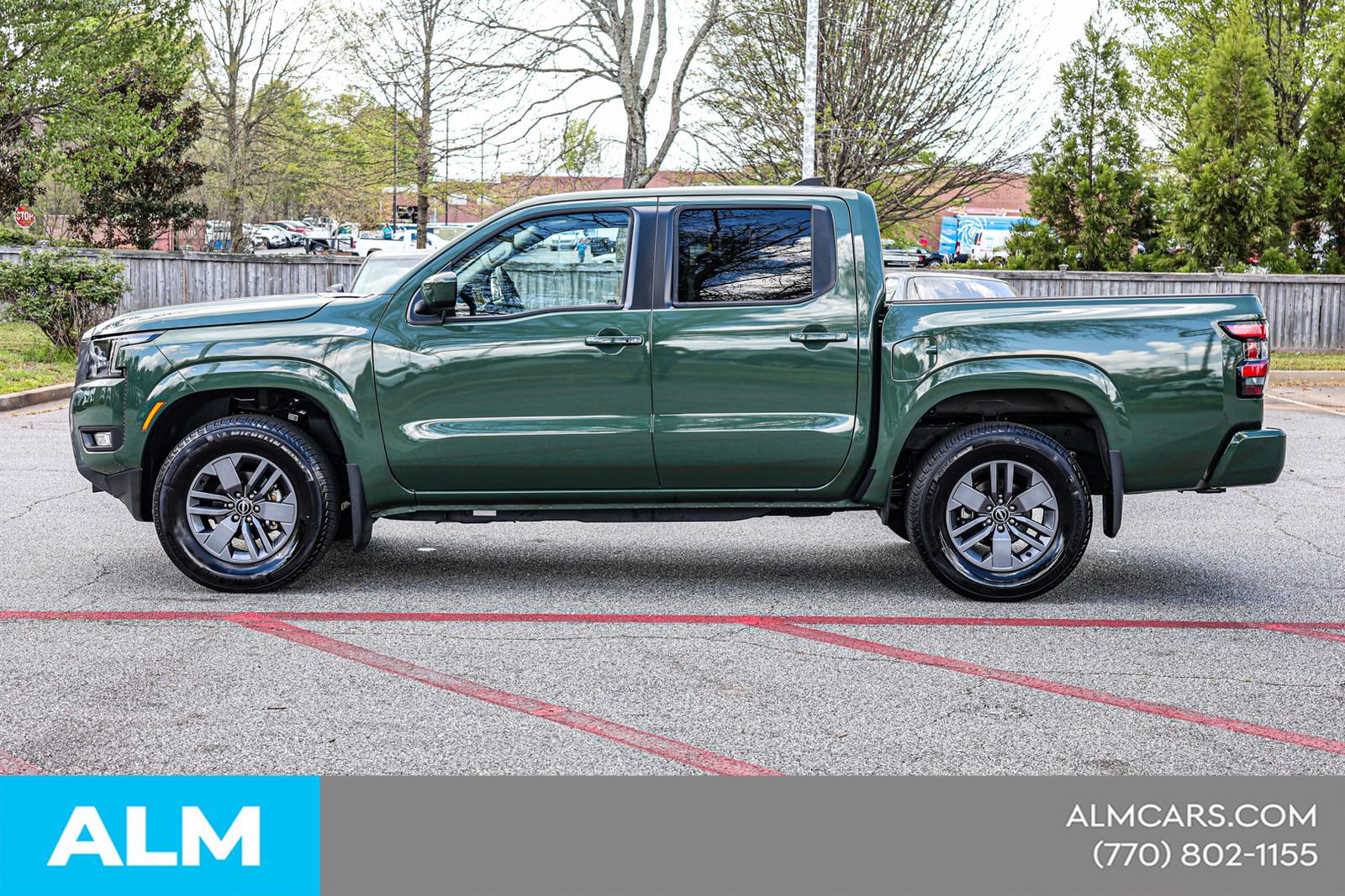 2025 Nissan Frontier SV