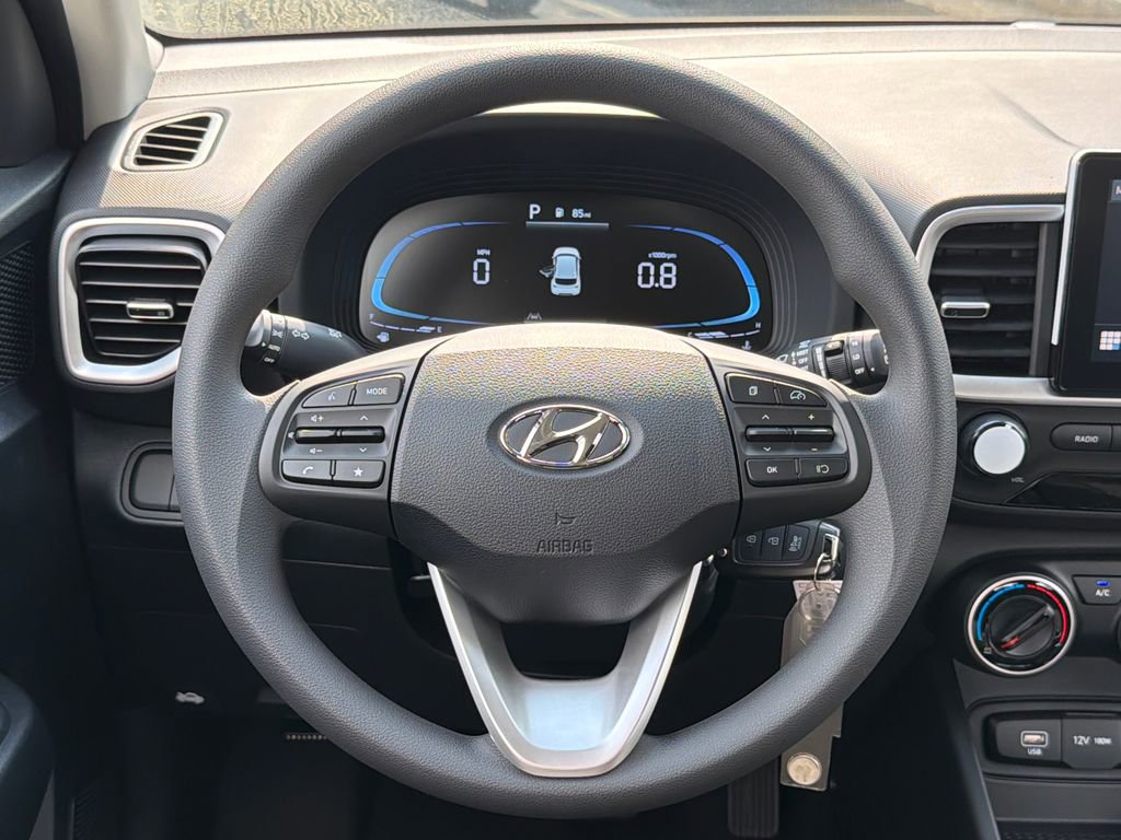 2026 Hyundai Venue SE