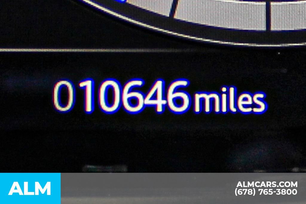 2025 Land Rover Range Rover Long Wheelbase SE