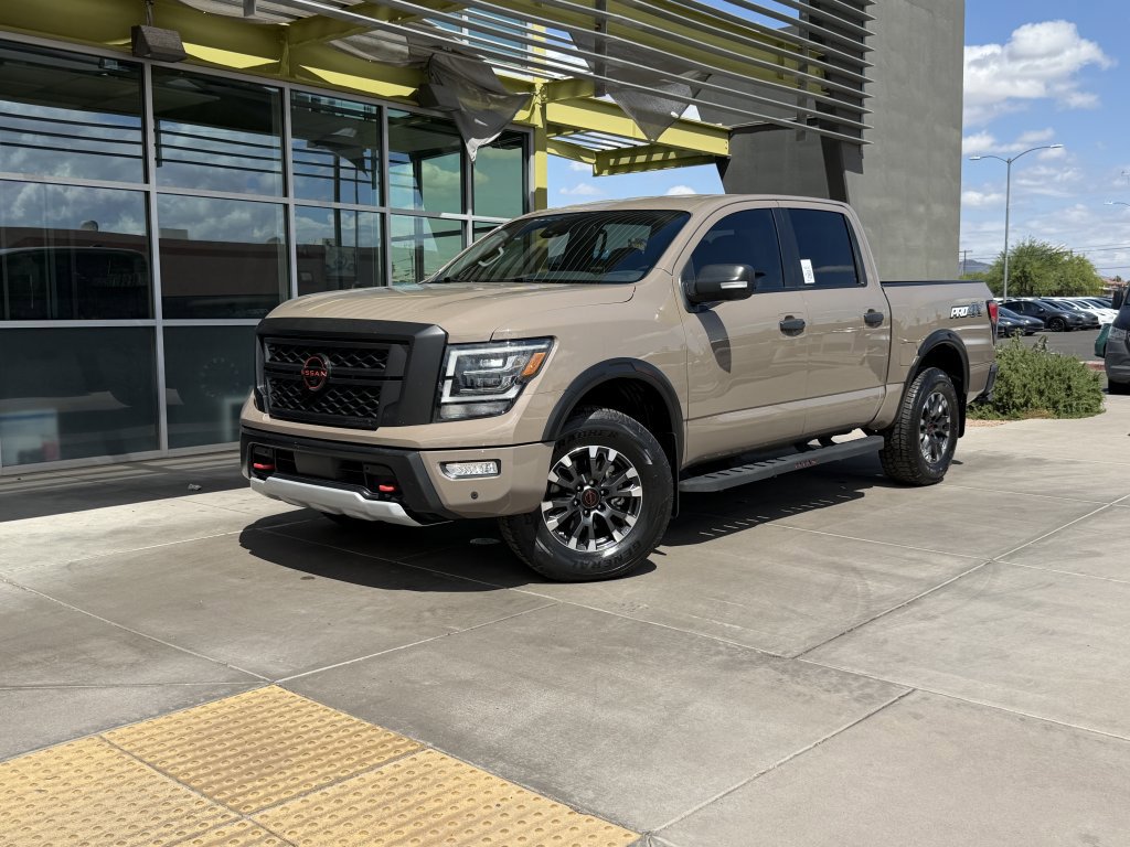 Used 2023 Nissan Titan PRO-4X w/ Pro-4x Convenience Package