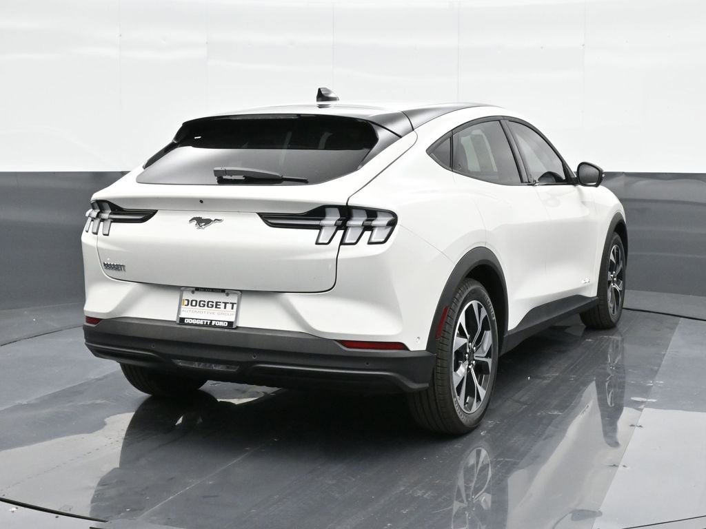 2024 Ford Mustang Mach-E Select