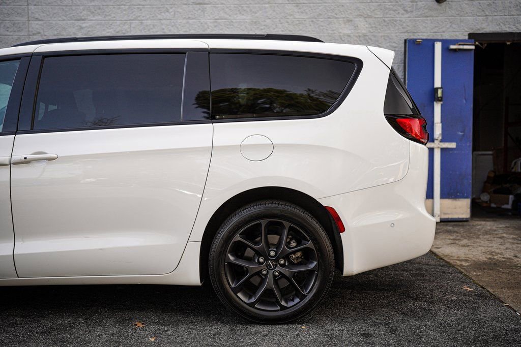 2022 Chrysler Pacifica Touring-L