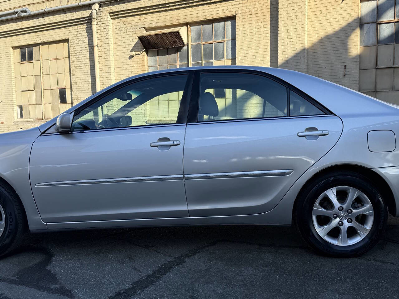 2005 Toyota Camry XLE
