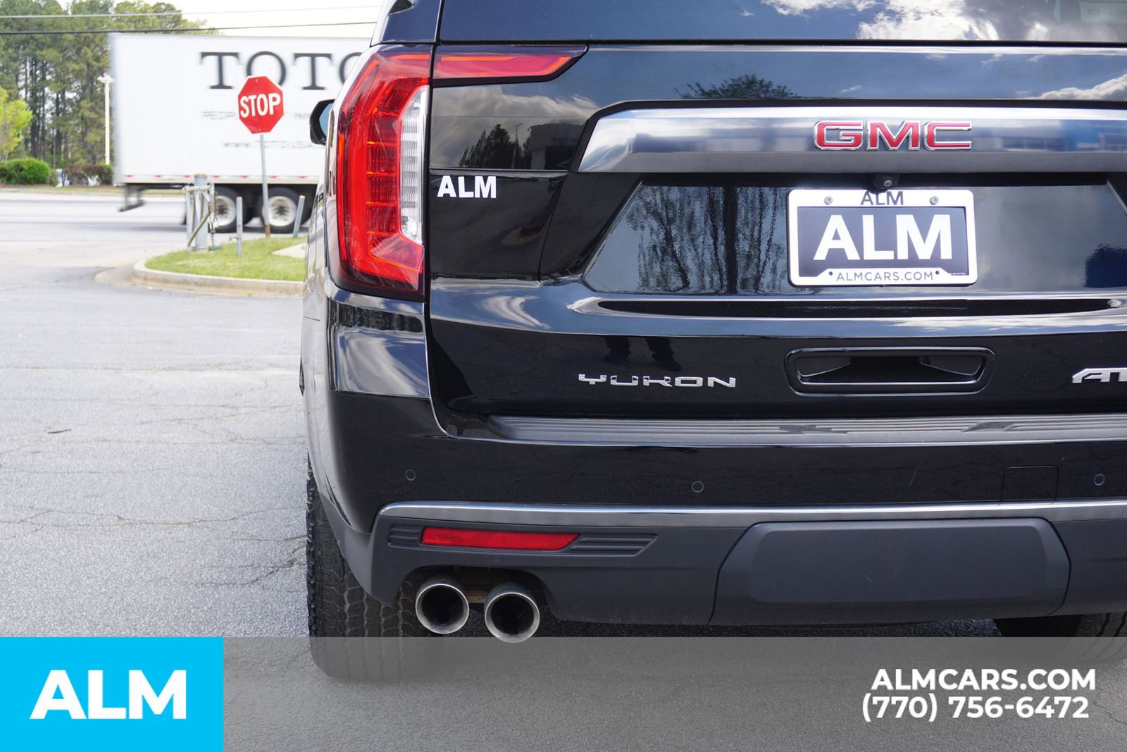 2024 GMC Yukon XL AT4
