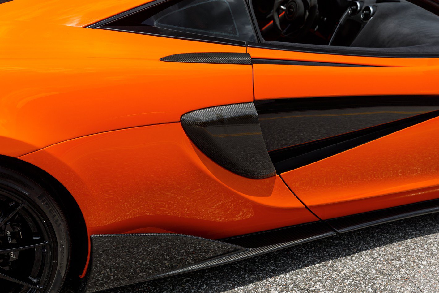 Used 2019 McLaren 600LT photo 13