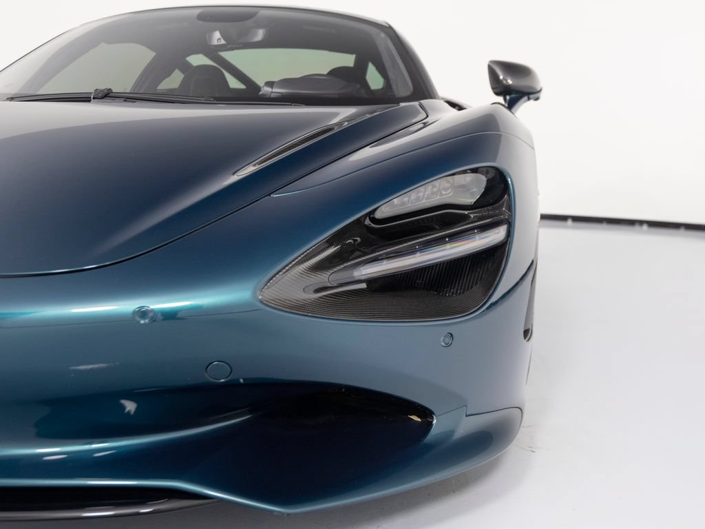 Used 2025 McLaren 750S photo 36