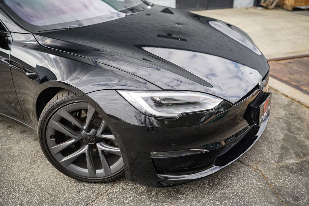 2022 Tesla Model S Plaid