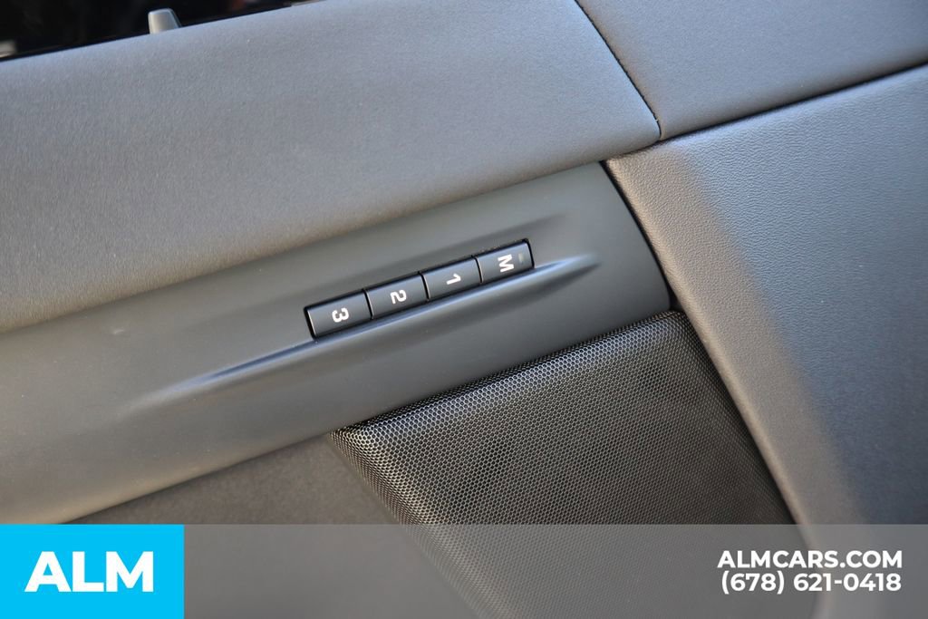 2024 Land Rover Range Rover Evoque Dynamic SE