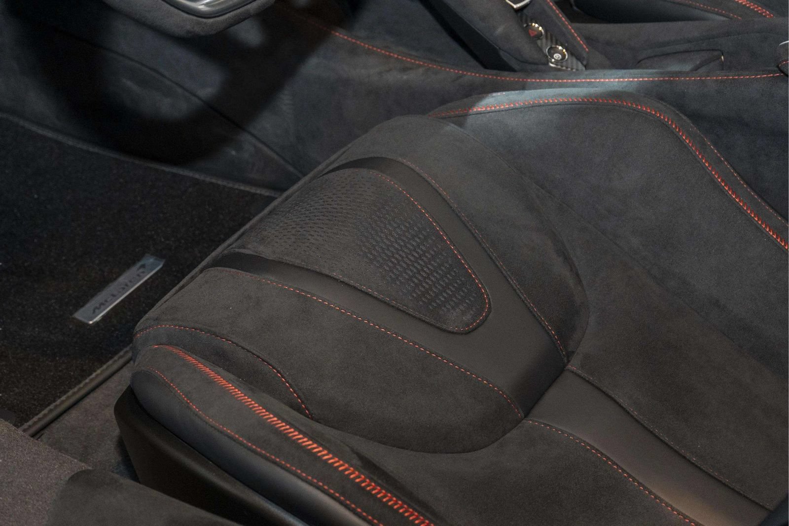 New 2027 McLaren 750S photo 21