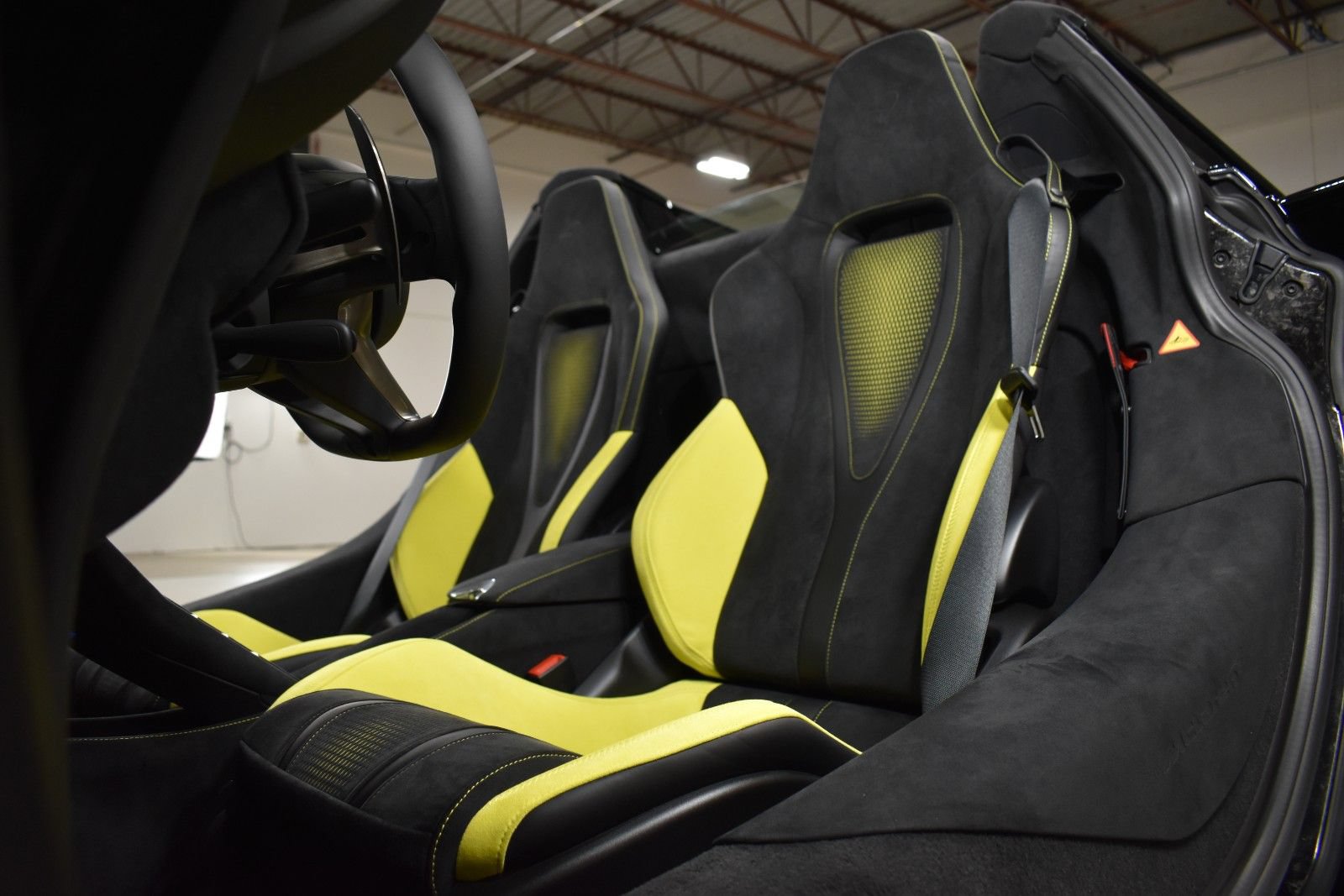 New 2027 McLaren 750S Spider photo 27