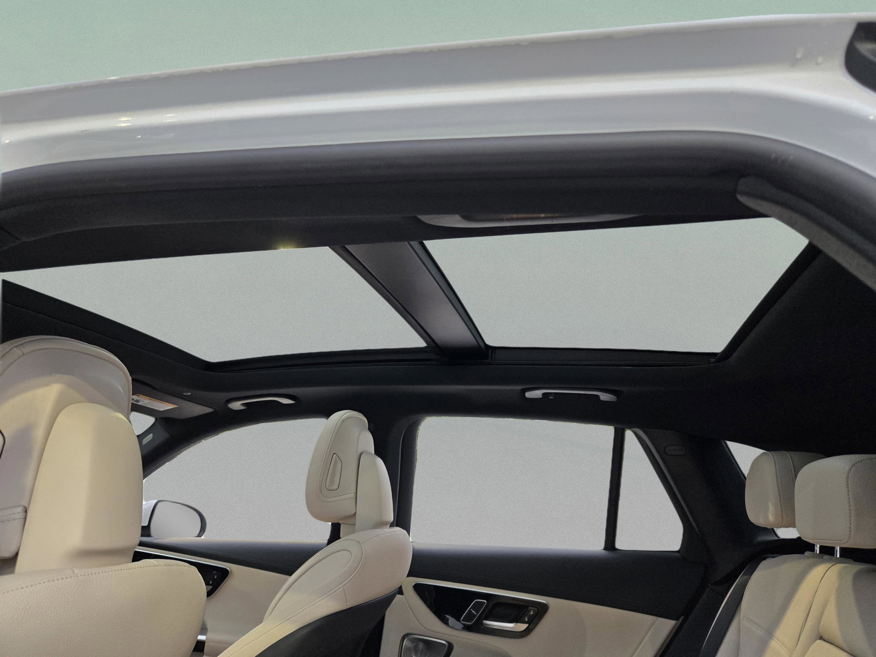 2024 Mercedes-Benz GLC 300