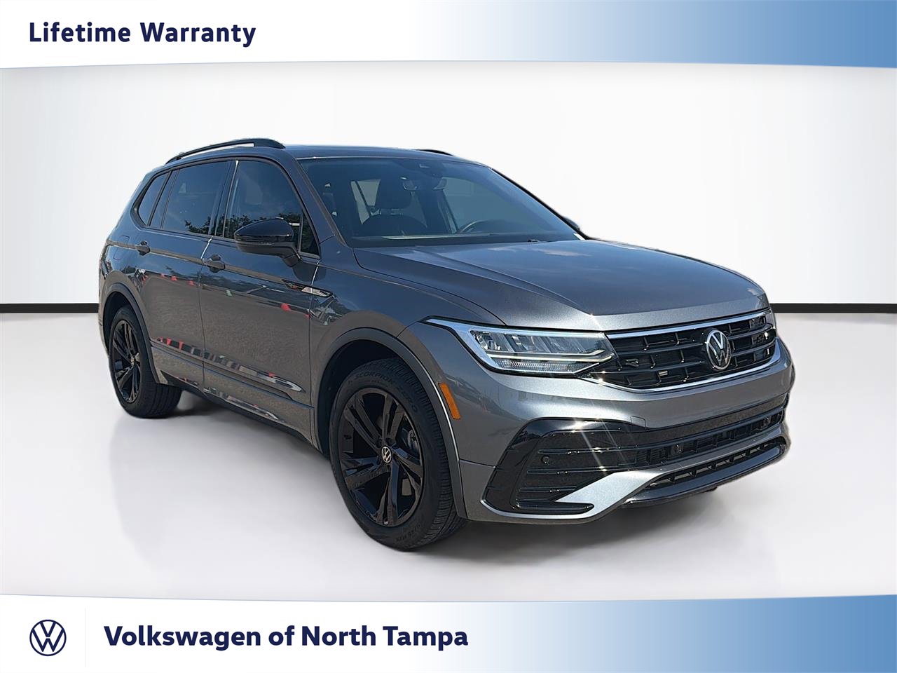2023 Volkswagen Tiguan SE R-Line Black
