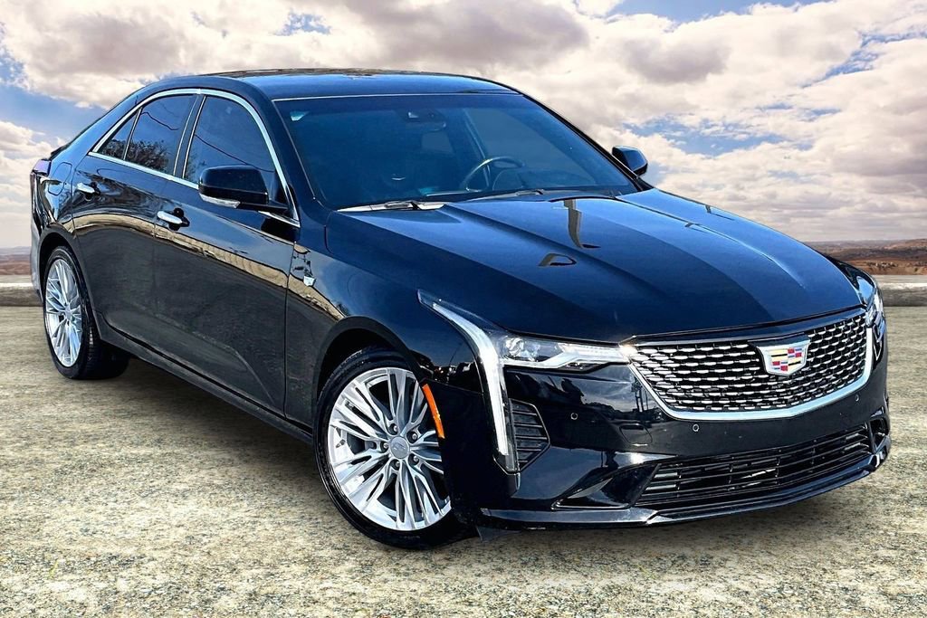 2023 Cadillac CT4 Premium Luxury