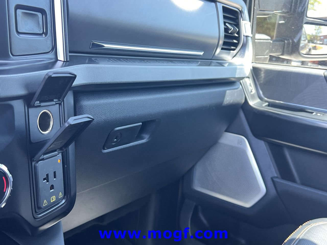 2024 Ford F350 Platinum