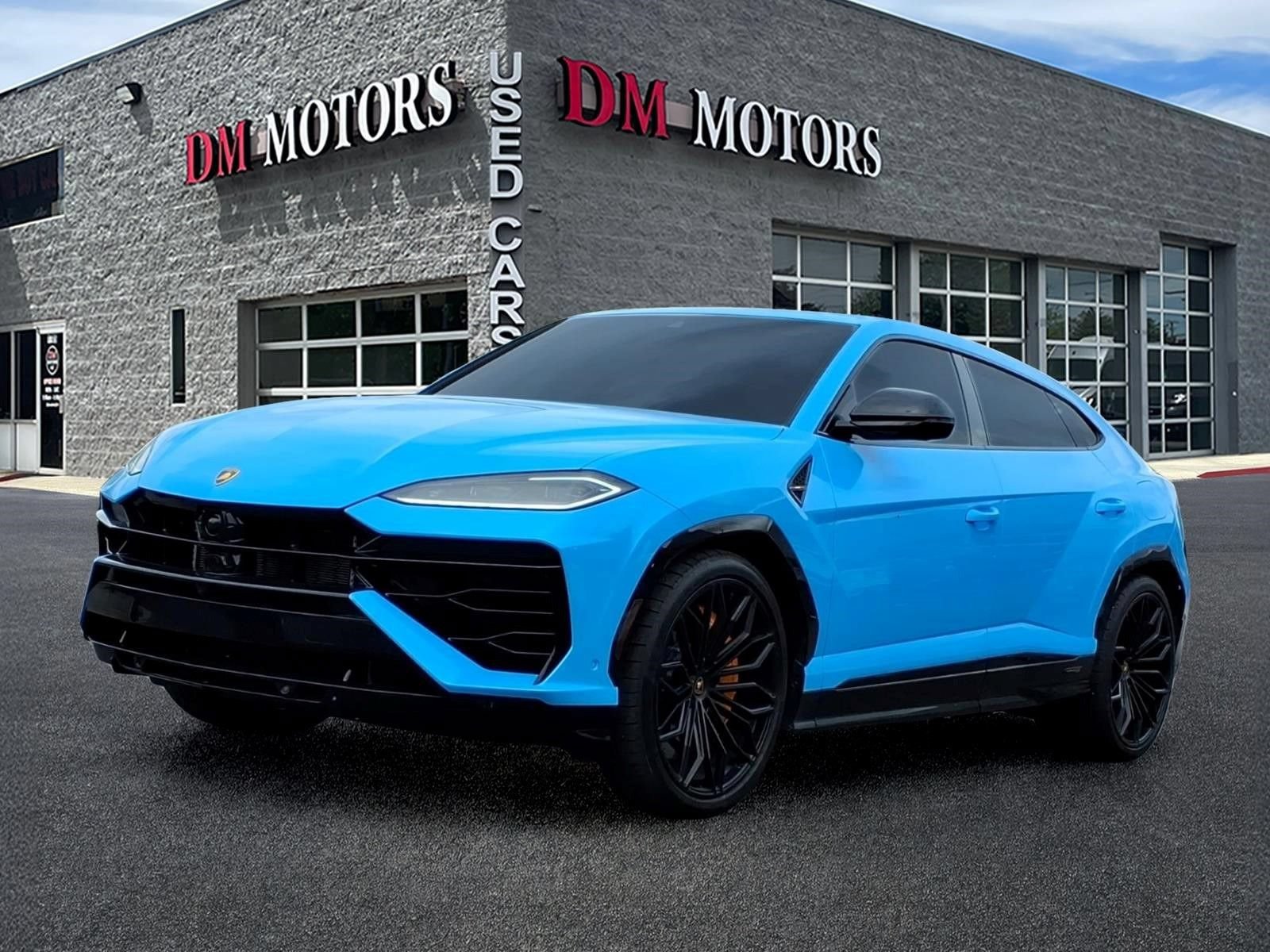 Used 2025 Lamborghini Urus SE