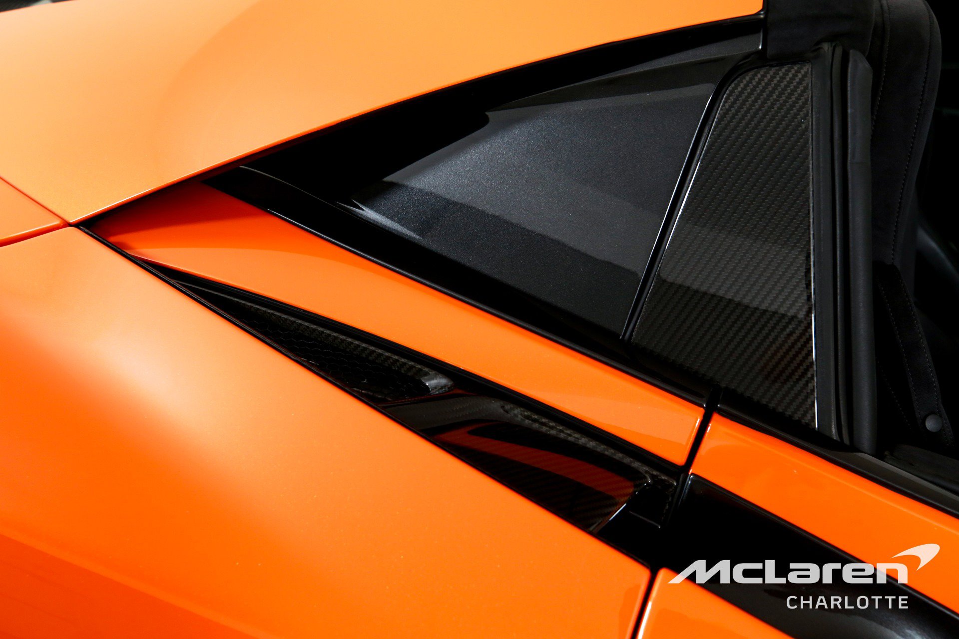 Used 2020 McLaren 720S Performance photo 34