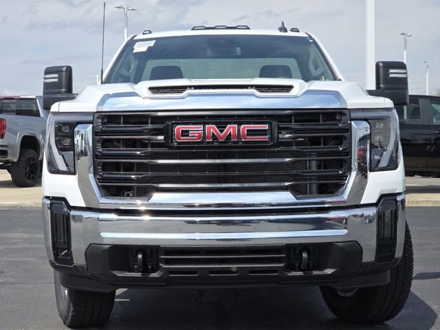 2025 GMC Sierra 3500 Pro