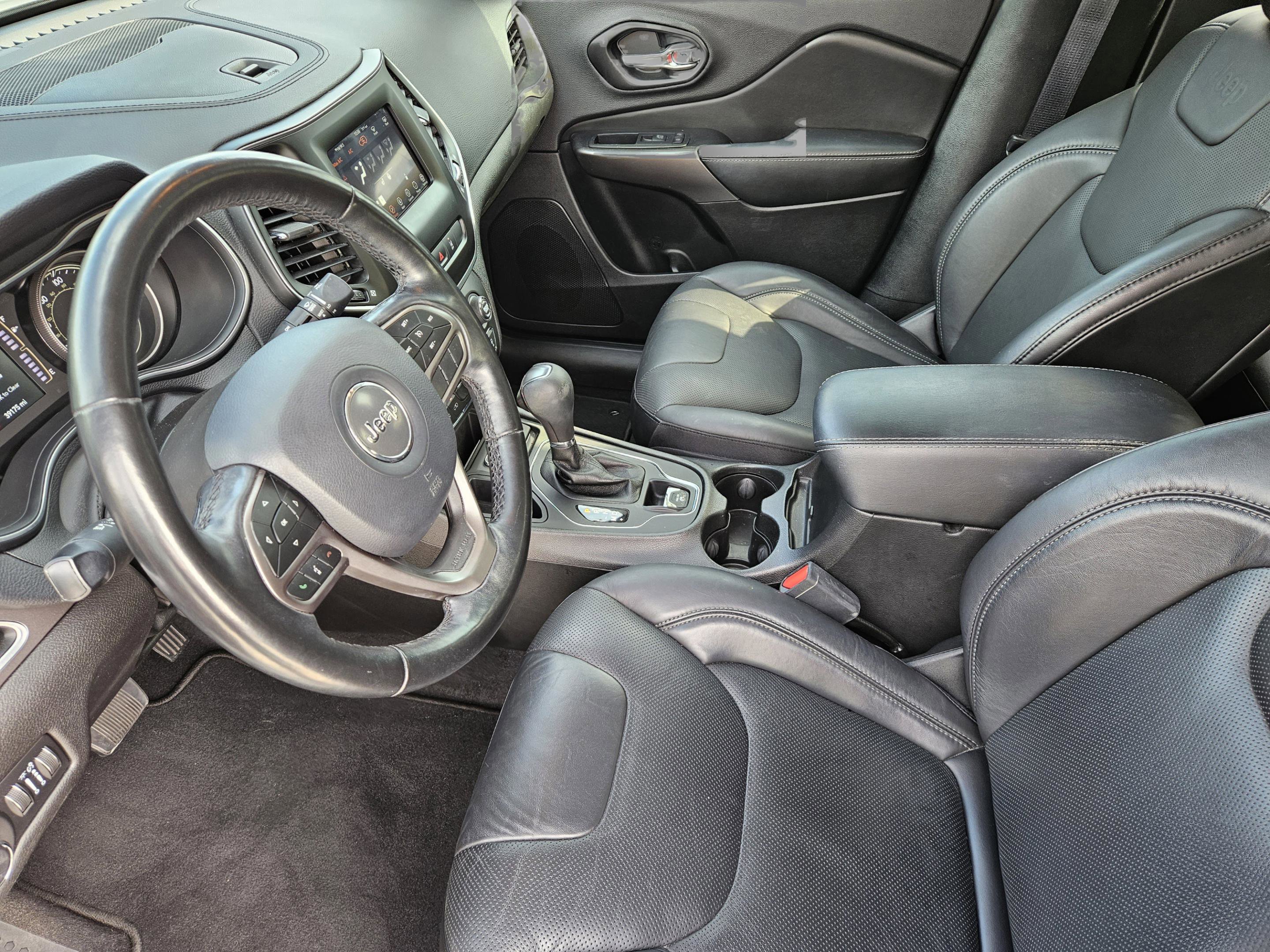 2021 Jeep Cherokee Latitude Lux