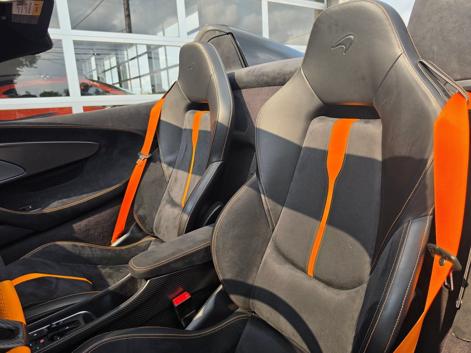 Used 2020 McLaren 600LT Spider photo 13