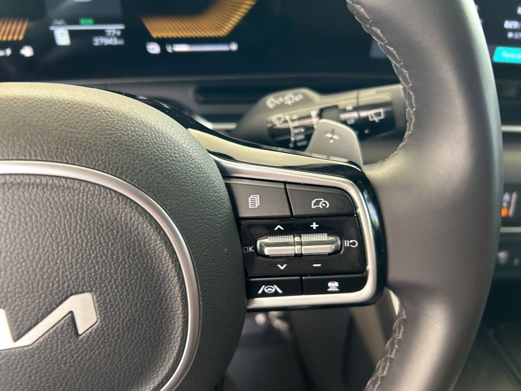 2025 Kia Carnival EX