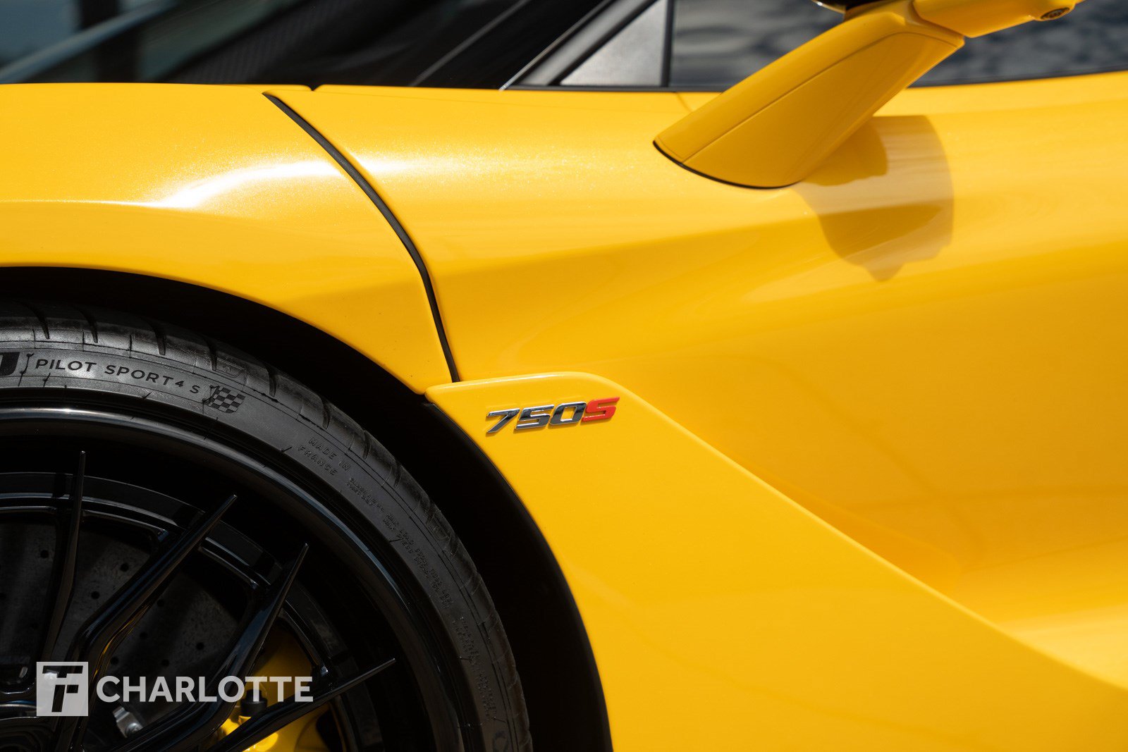 Used 2025 McLaren 750S photo 10
