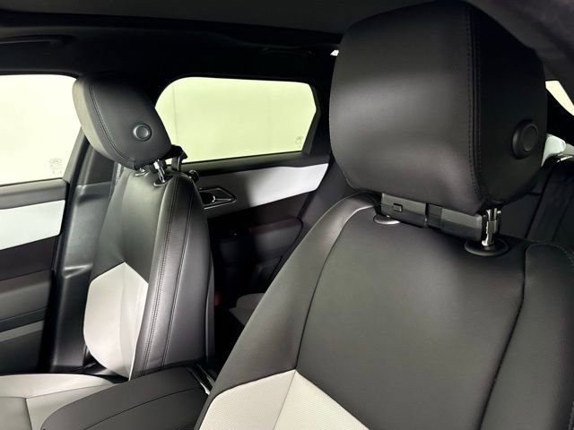 2026 Land Rover Range Rover Velar Dynamic SE