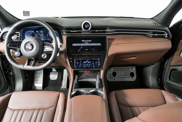 2026 Maserati Grecale Modena