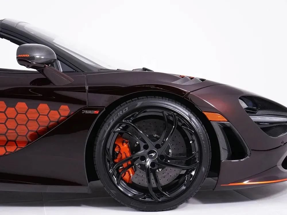 Used 2024 McLaren 750S Spider photo 6