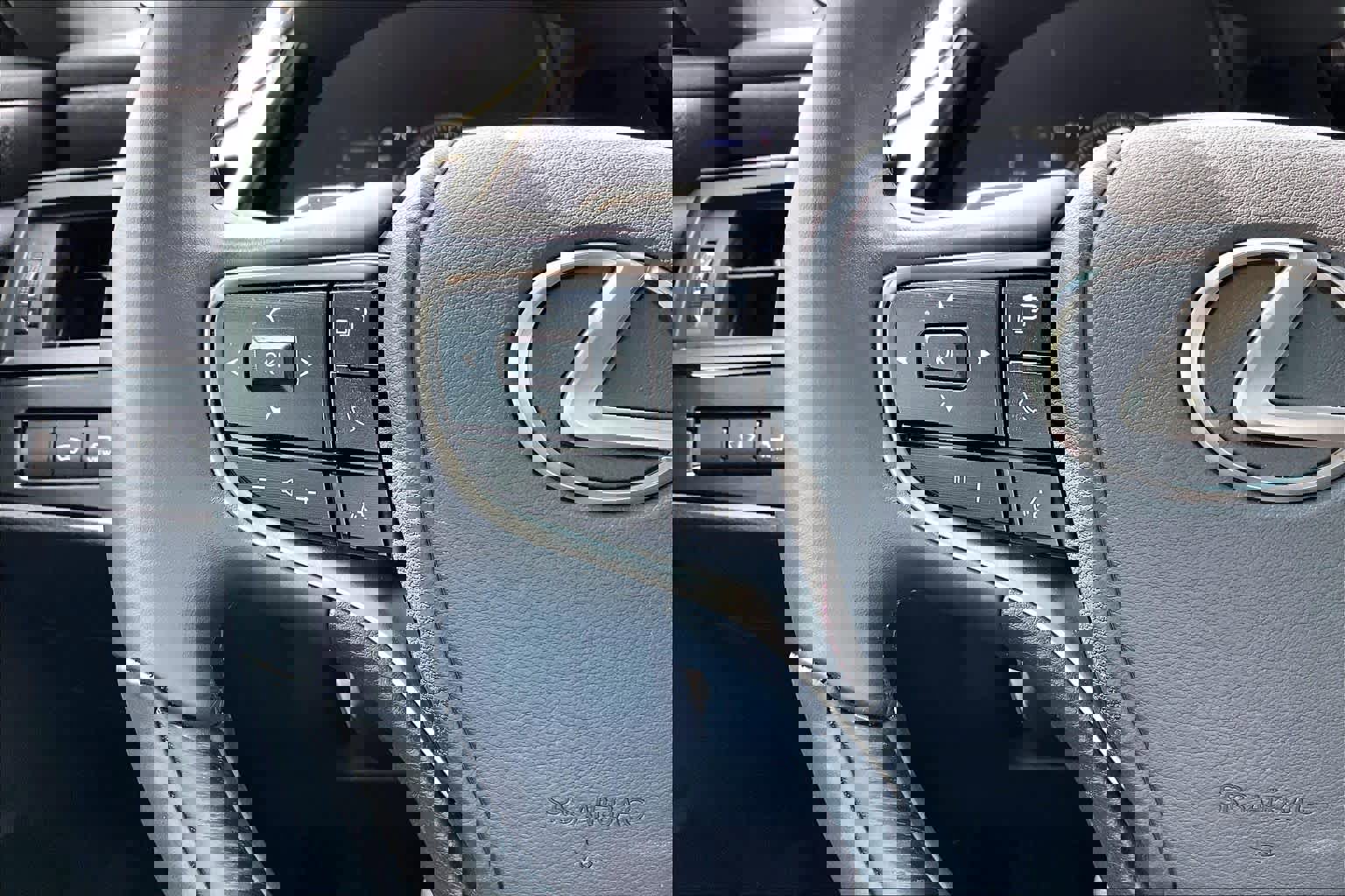 2023 Lexus ES 350 Ultra Luxury